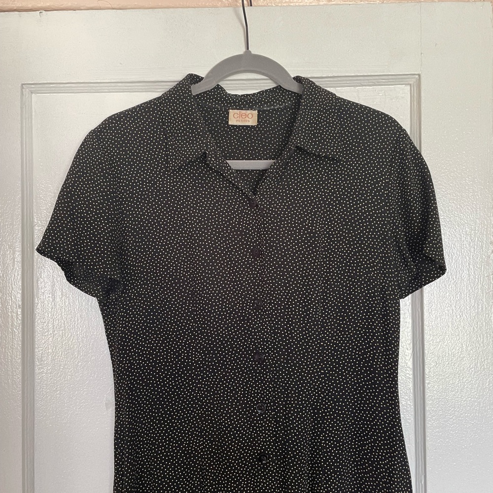 Adorable vintage button-down polka-dot dress